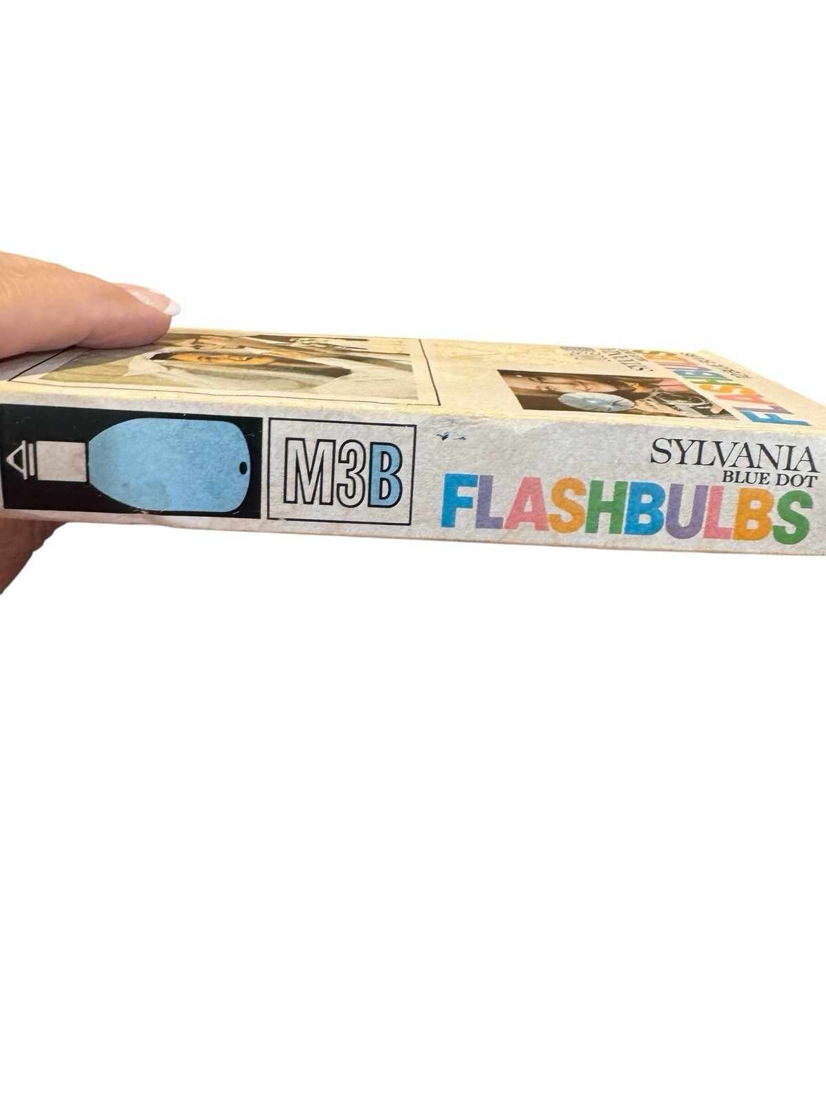 VTG Sylvania Blue Dot Flashbulbs M3B Selling For Nostalgia – Untested – 12