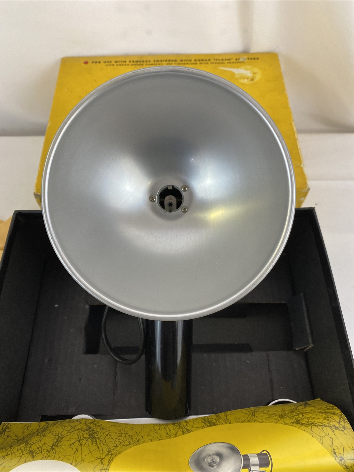 Kodak camera flash holder B w bracket box kodaguide flashguard Untested
