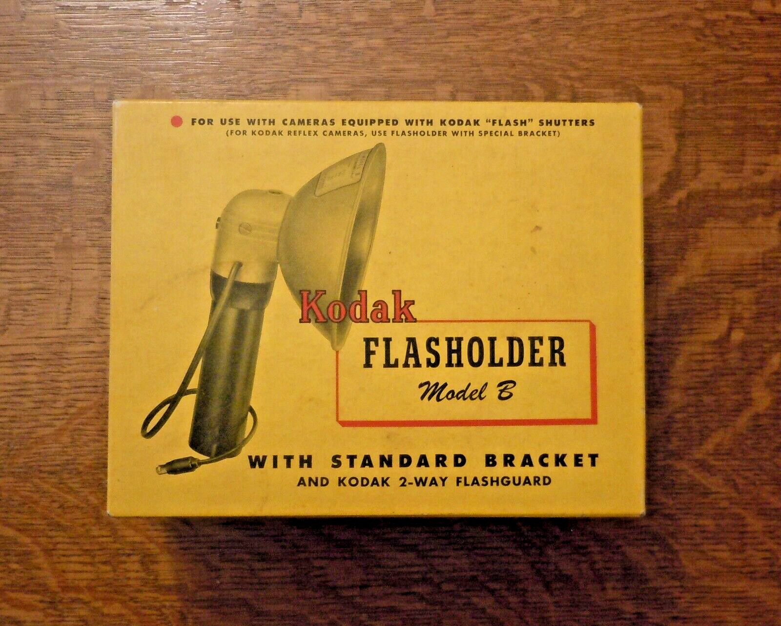 Vintage Kodak Flasholder Model B with 29 replacement bulbs