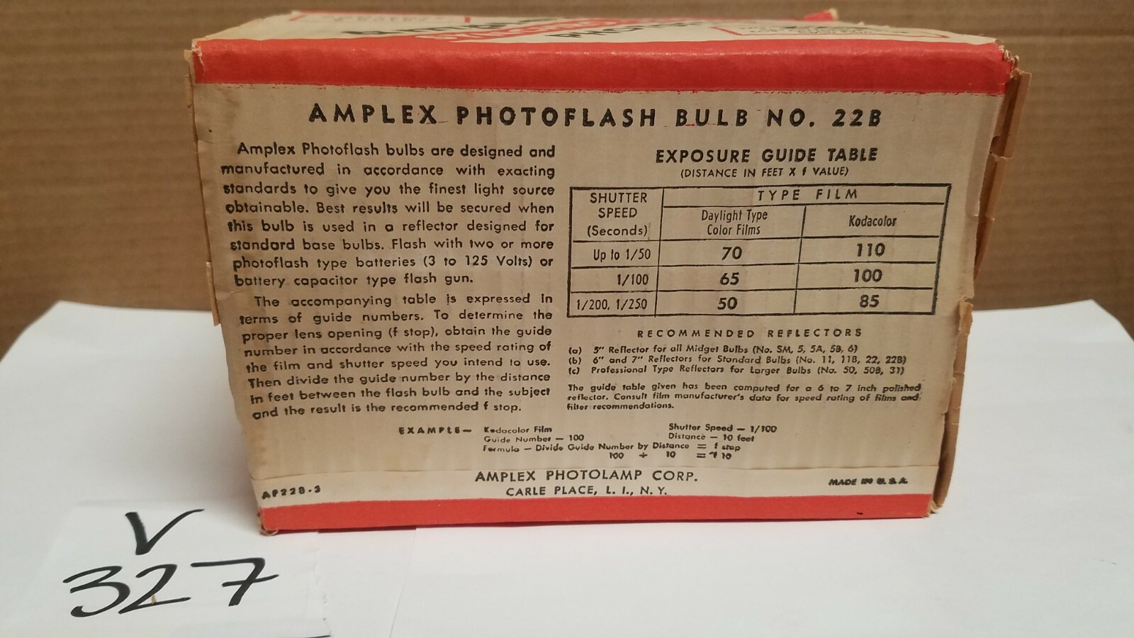 AMPLEX SYNCHRO-SURE NO.22B PHOTOFLASH BULBS QUANTITY 54 BULBS COLOR FILM
