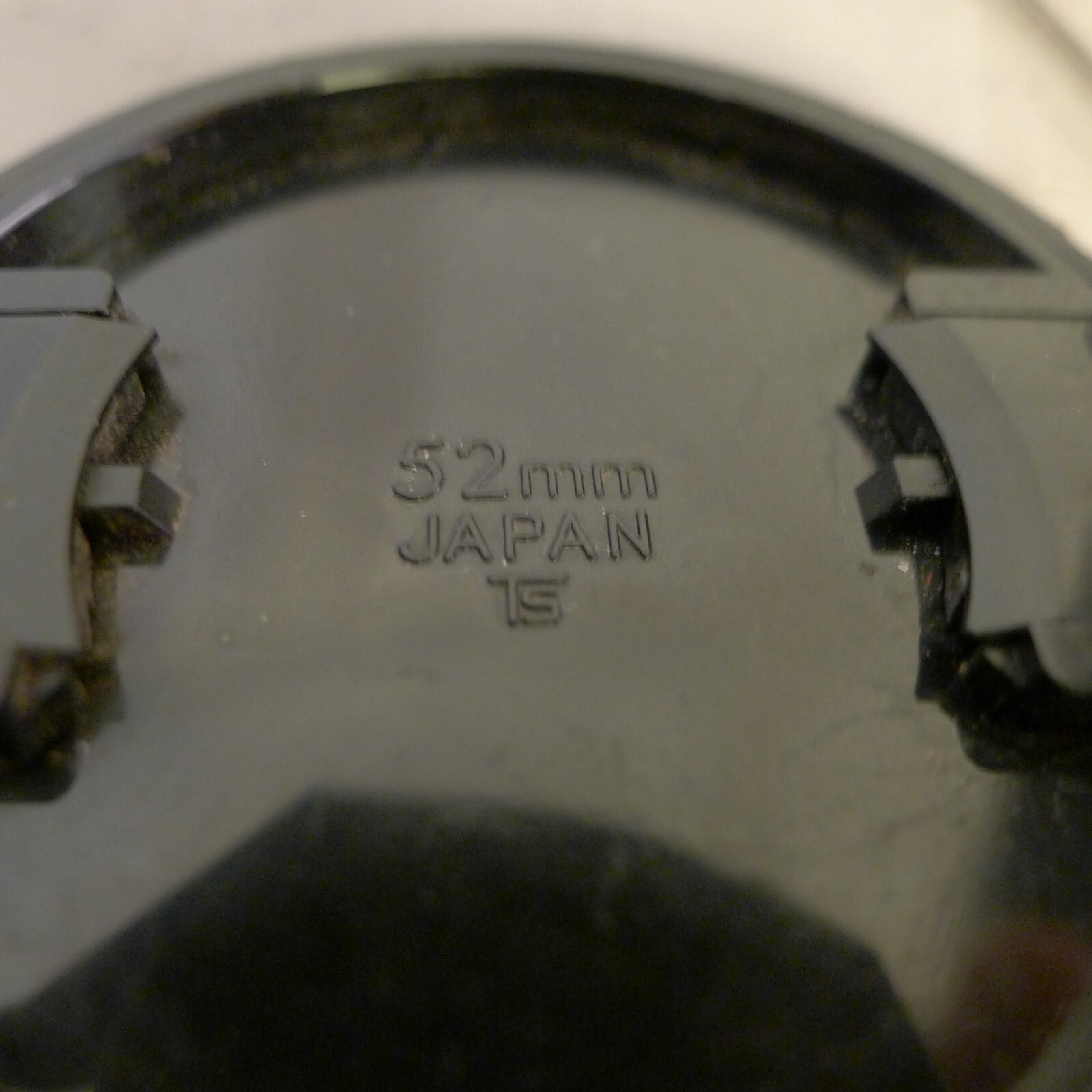 Focal 52mm Lens Cap Pinch Cover – Factory Original – Made in Japan