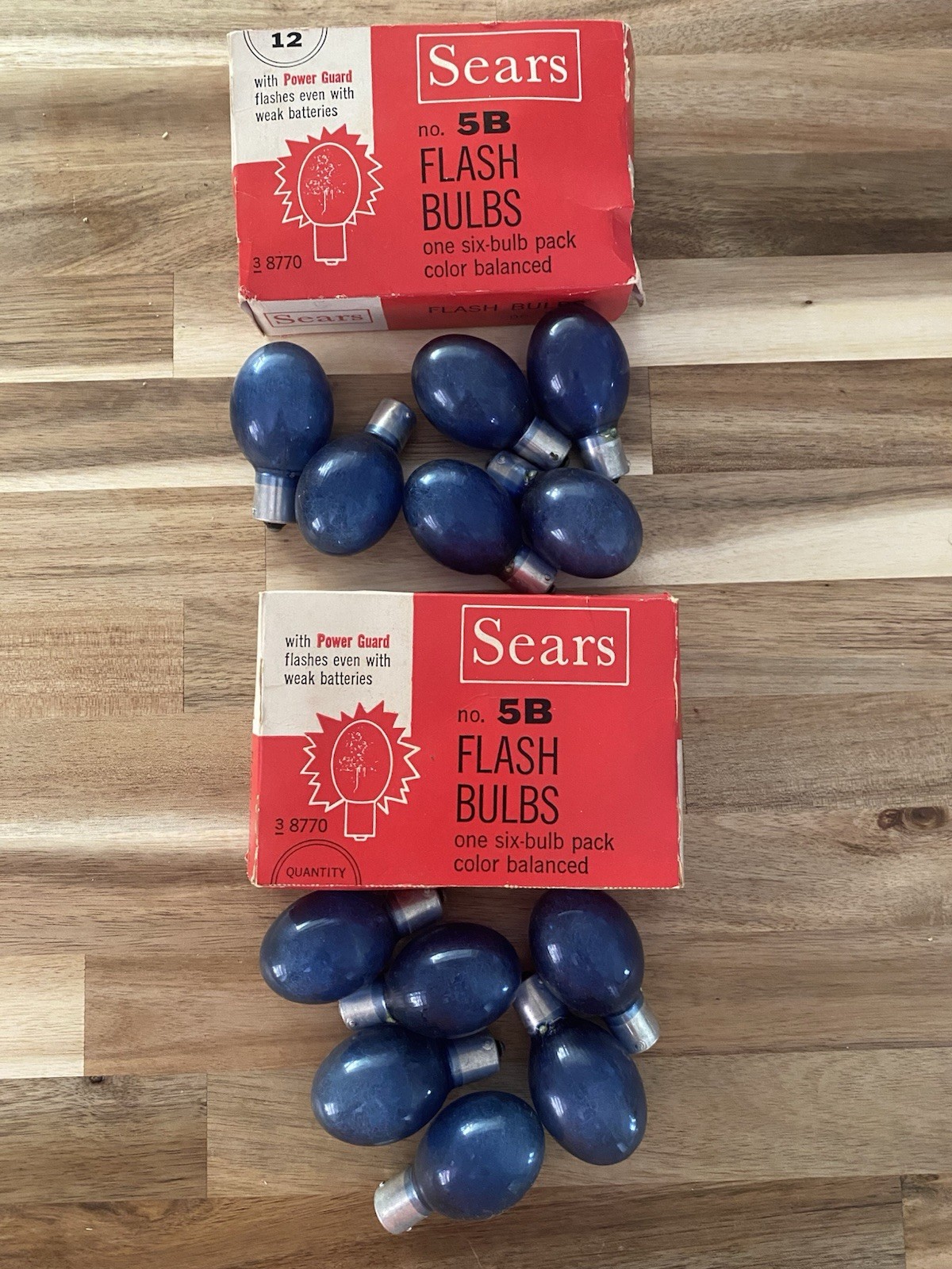 Flashbulbs Sears Blue Bulbs 5B Bulbs Vintage lot of 12 bulbs