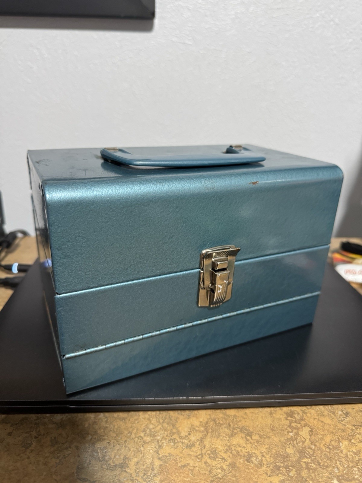 Vintage 8mm Home Movies Cases And Carry Case Metal