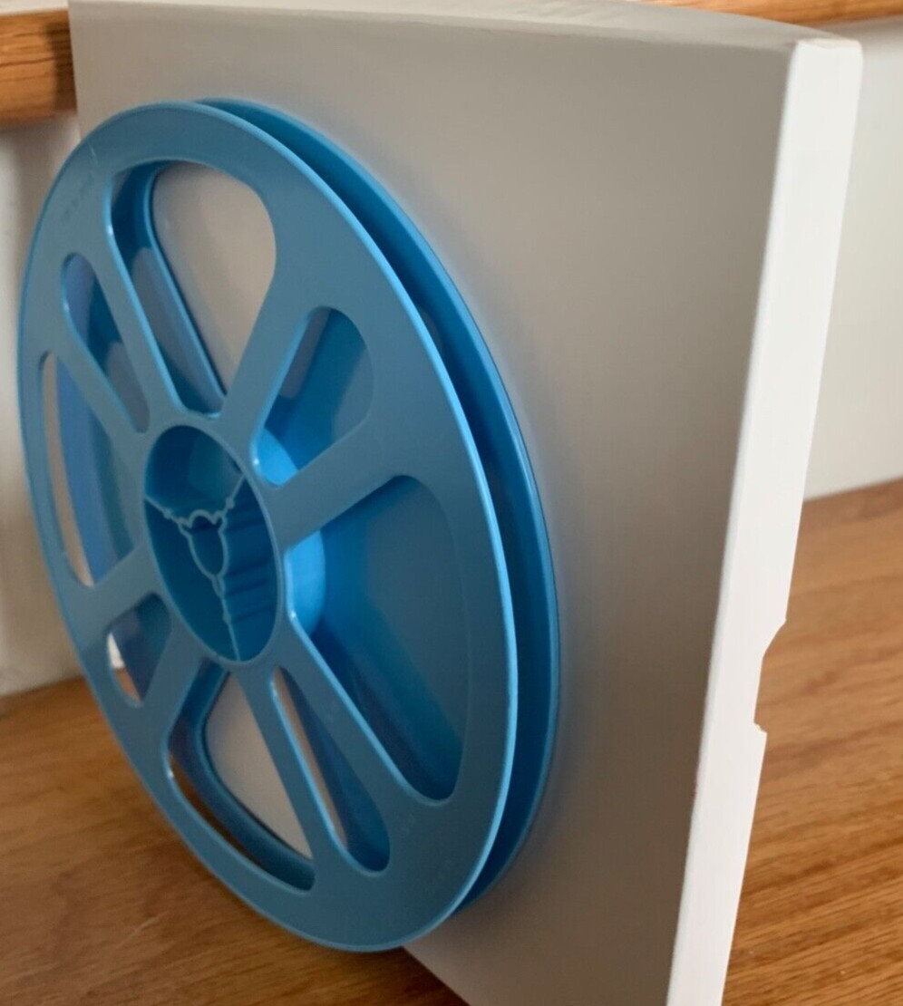NEW Super-8 400 ft reel & box COMBO PACK – 7″plastic reel and white box w/ lid