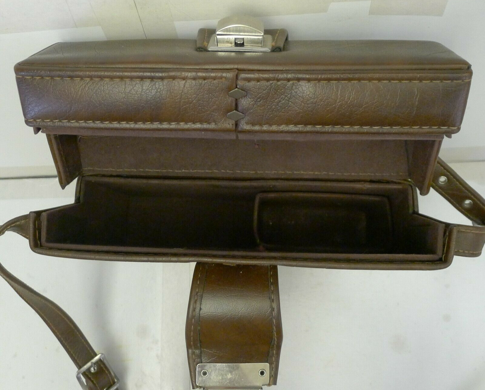 Camera Compartment Case for Polaroid Folding SX-70 Tan Camera & Accessories K