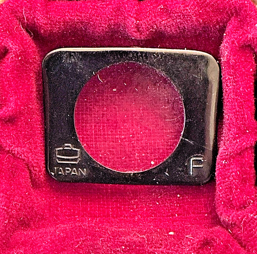Vintage – 2.0 Rectangular Diopter Eyepiece Correction lens for Nikon F Camera