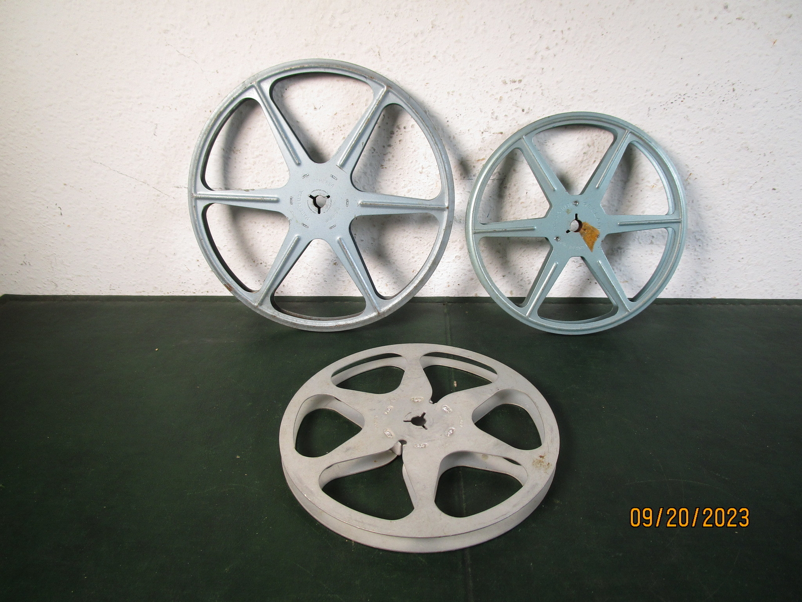 Vintage Scherer Ez Grip Reel & Reeline Reels