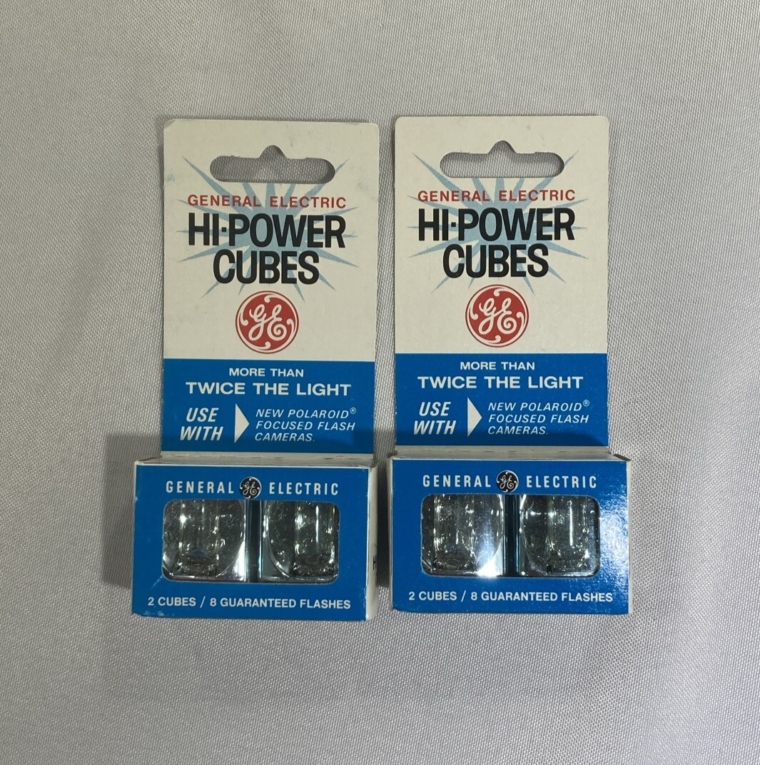 Vtg GE Hi-Power Cubes For Polaroid Cameras Set Of 2