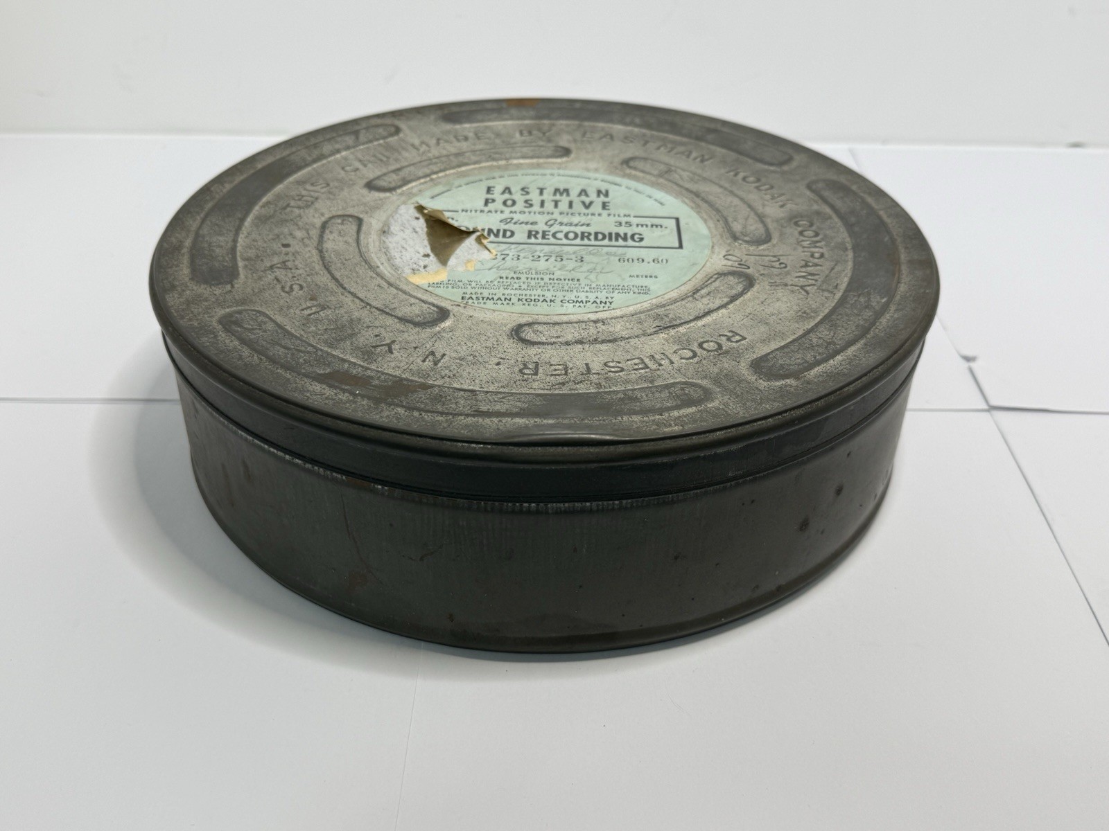 Vintage Eastman Kodak 35mm Nitrate Motion Picture Film Can Canister 10.5″ x 3″