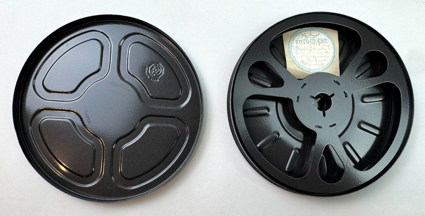 Vintage Fotocrest De Luxe Reel & Can Set 200 Ft. Super 8mm Movie w/ Original Box