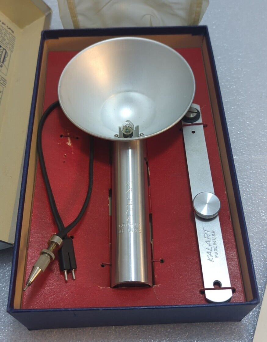 Kalart Speed Flash Safety First De Luxe Compak W/Original Box