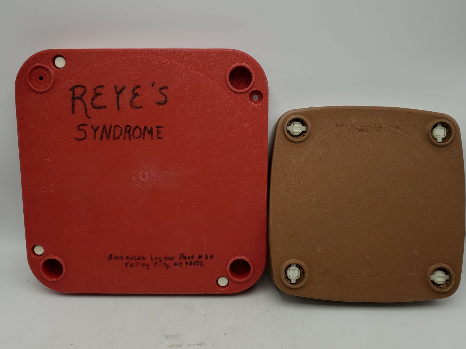 Vintage 16mm Reel Films Reye’s w/ Goldberg Bros Plio Magic Shipping Plastic Box