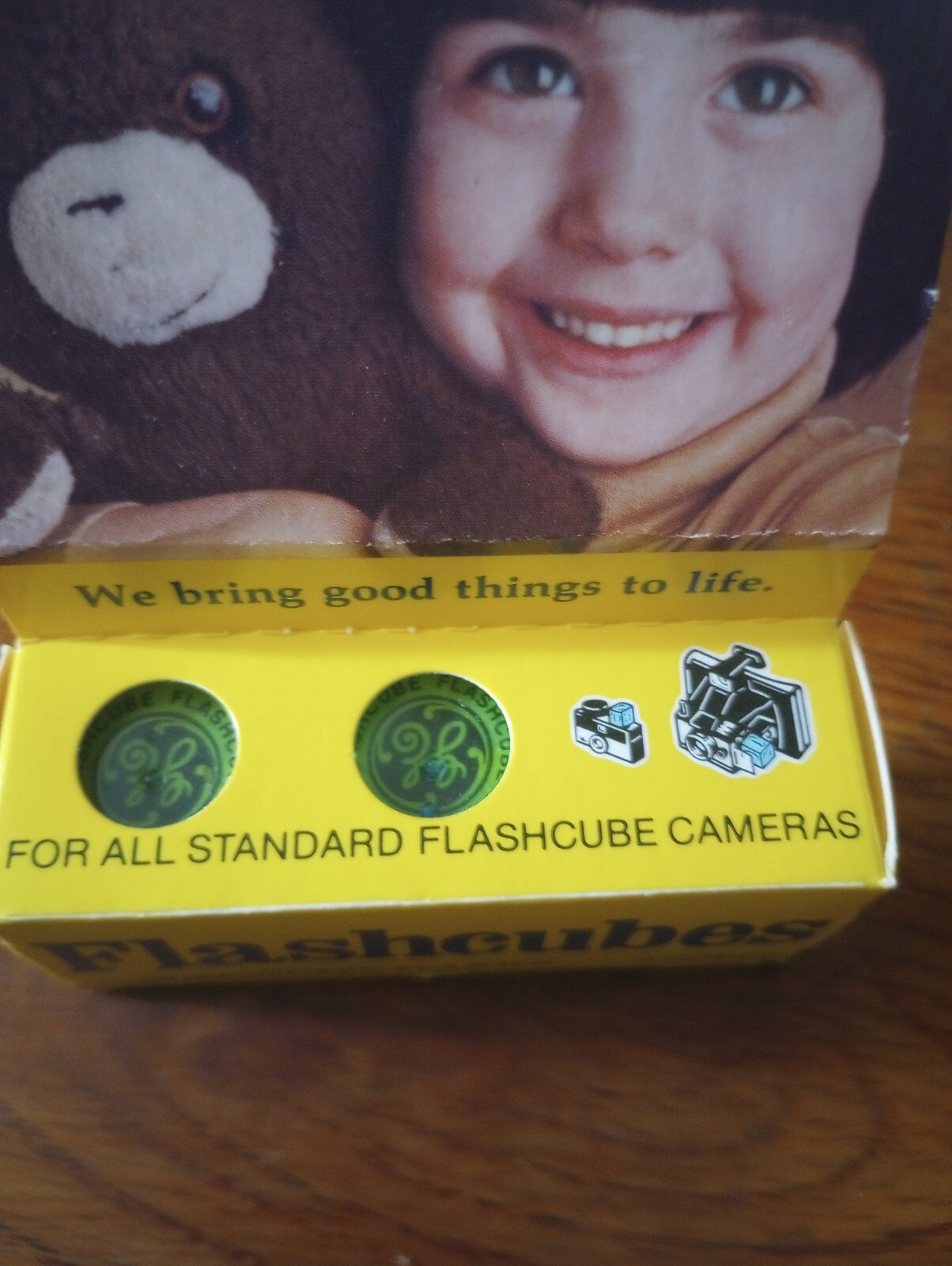 Vintage GE Flash Cubes, 3 cubes, 12 flashes for Standard Cube Cameras