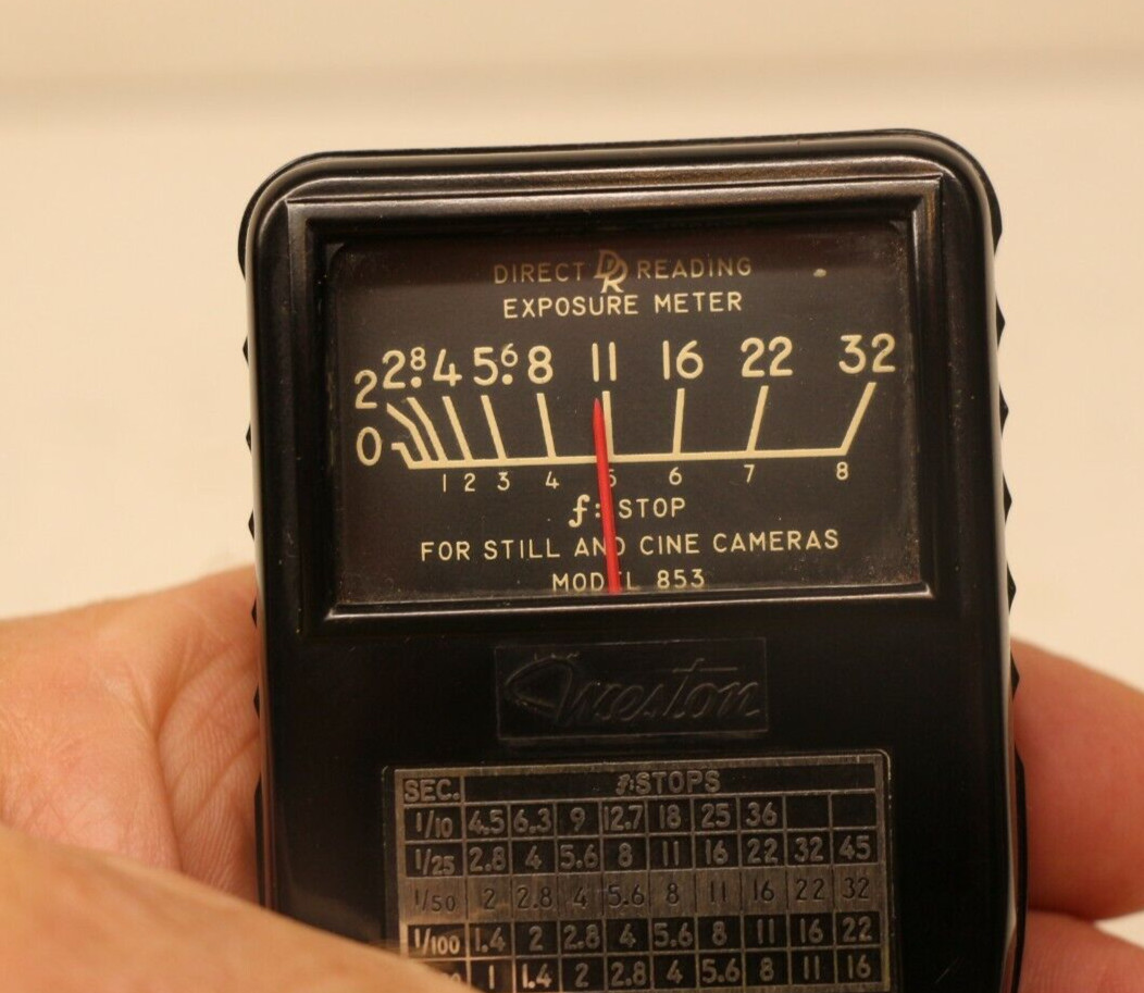 Working Vintage Weston Model 853 Direct Reading Light Exposure Meter with Pouch