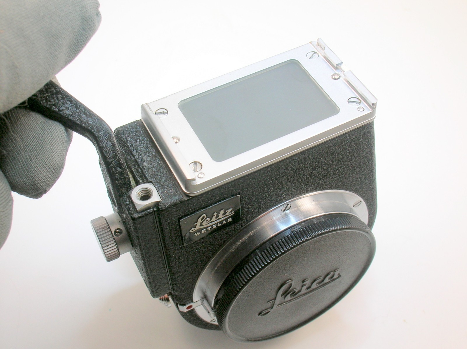 LEICA LEITZ WETZLAR VISIOFLEX PRISM FINDER FOR LEICA M CAMERAS- 11 0F 37