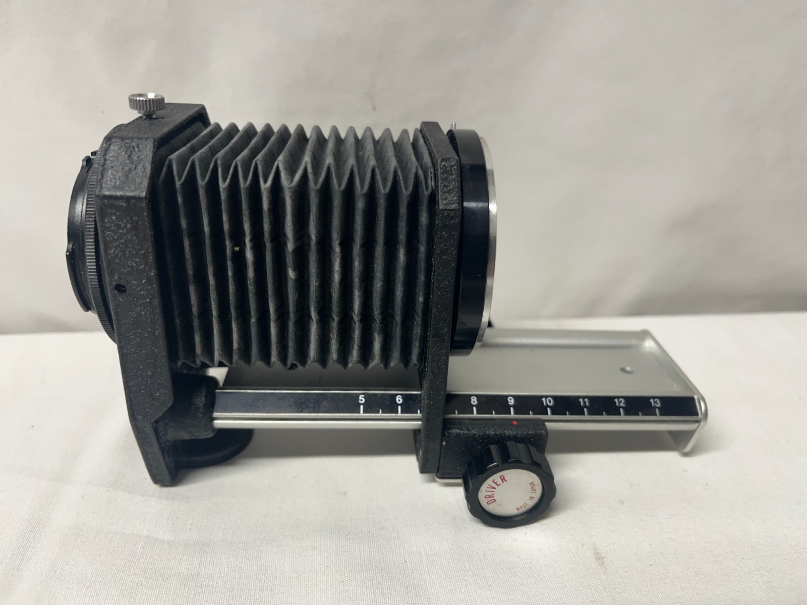 Accura BellowsMate for all Minolta SR SRT-101 in original Box. Pre-owned