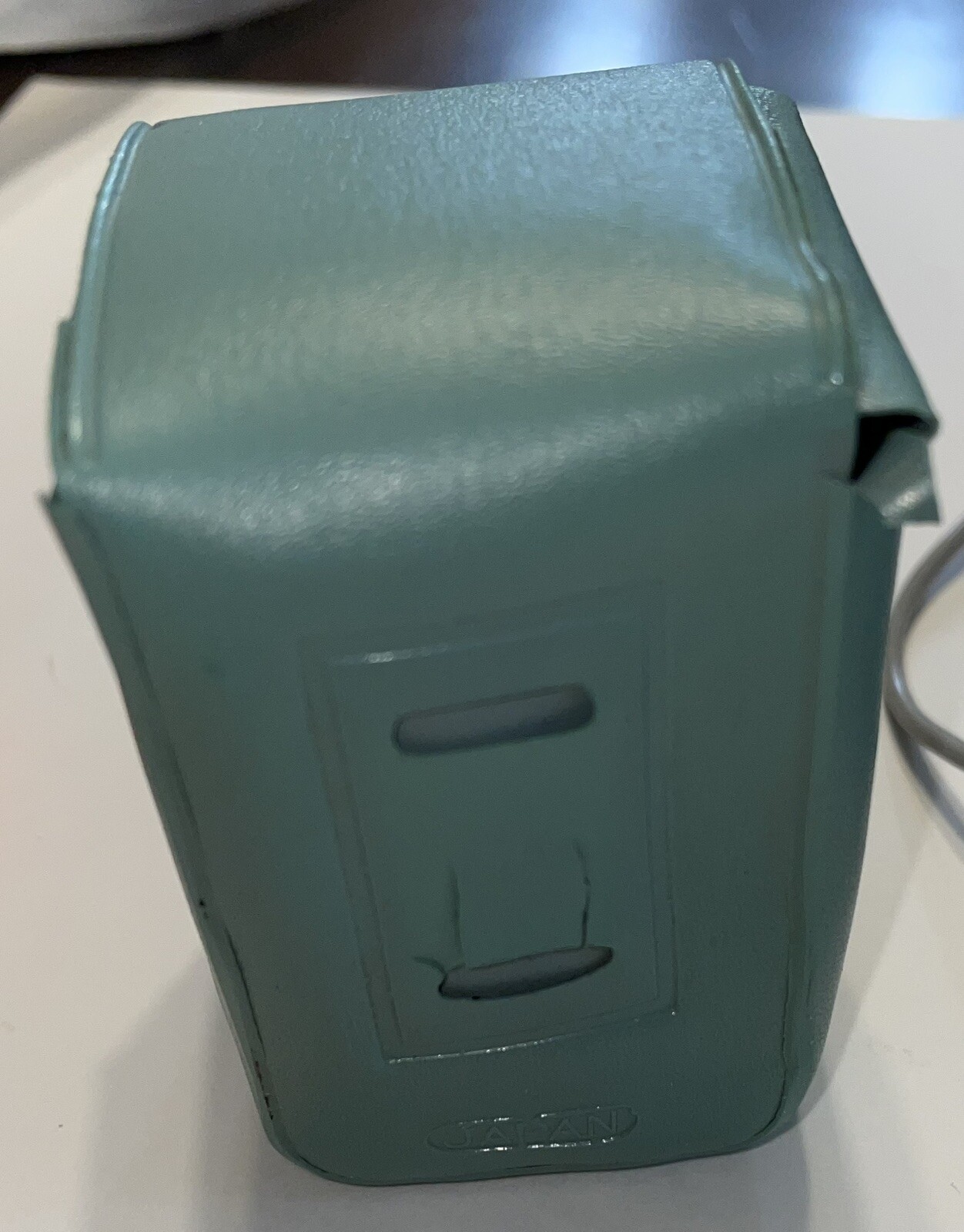 Vintage Gold Crest Camera Flash Attachment – From Japan – Comes With Case.