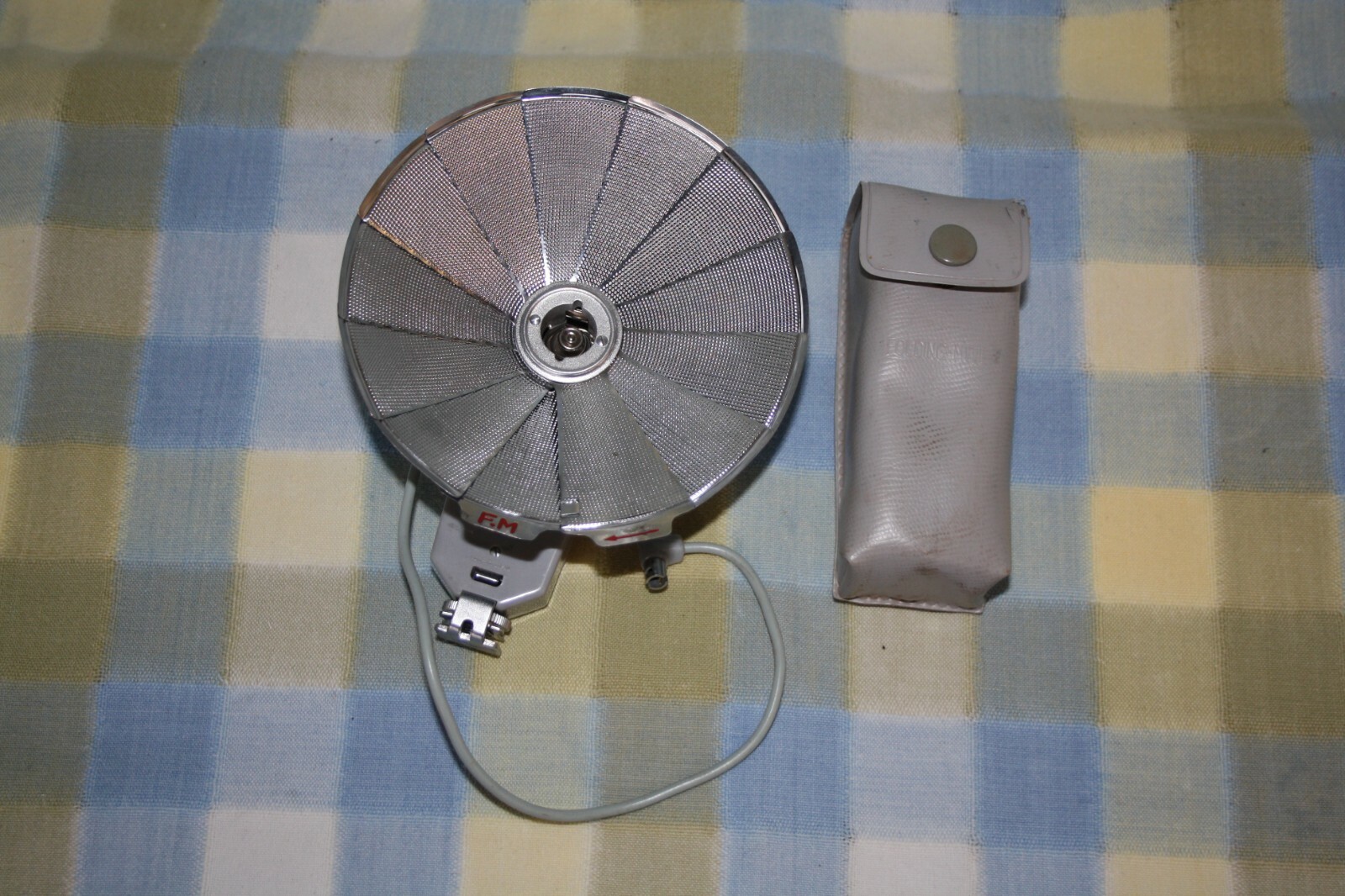 Vintage Folding-Mite Flash Unit