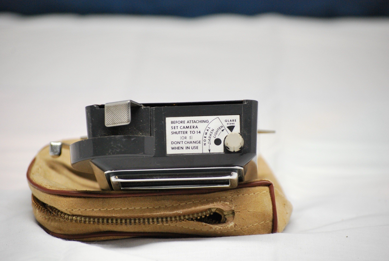 Polaroid 440 Photoelectric Shutter with Case