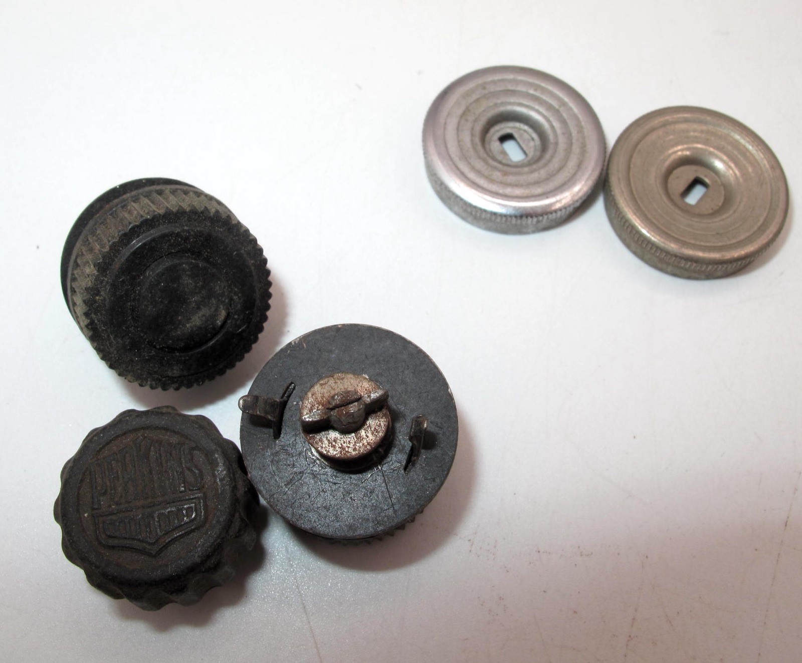 *VINTAGE* MISCELLANEOUS CAMERA PARTS-KODAK-AGFA-WINDERS-1-SHUTTER, -LOOK