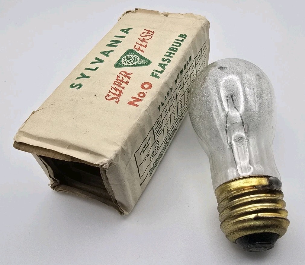 Sylvania Flashcube Flashbulb Blue Dot Super 10 Flip Super Flash M2 No. 0 M3B Lot