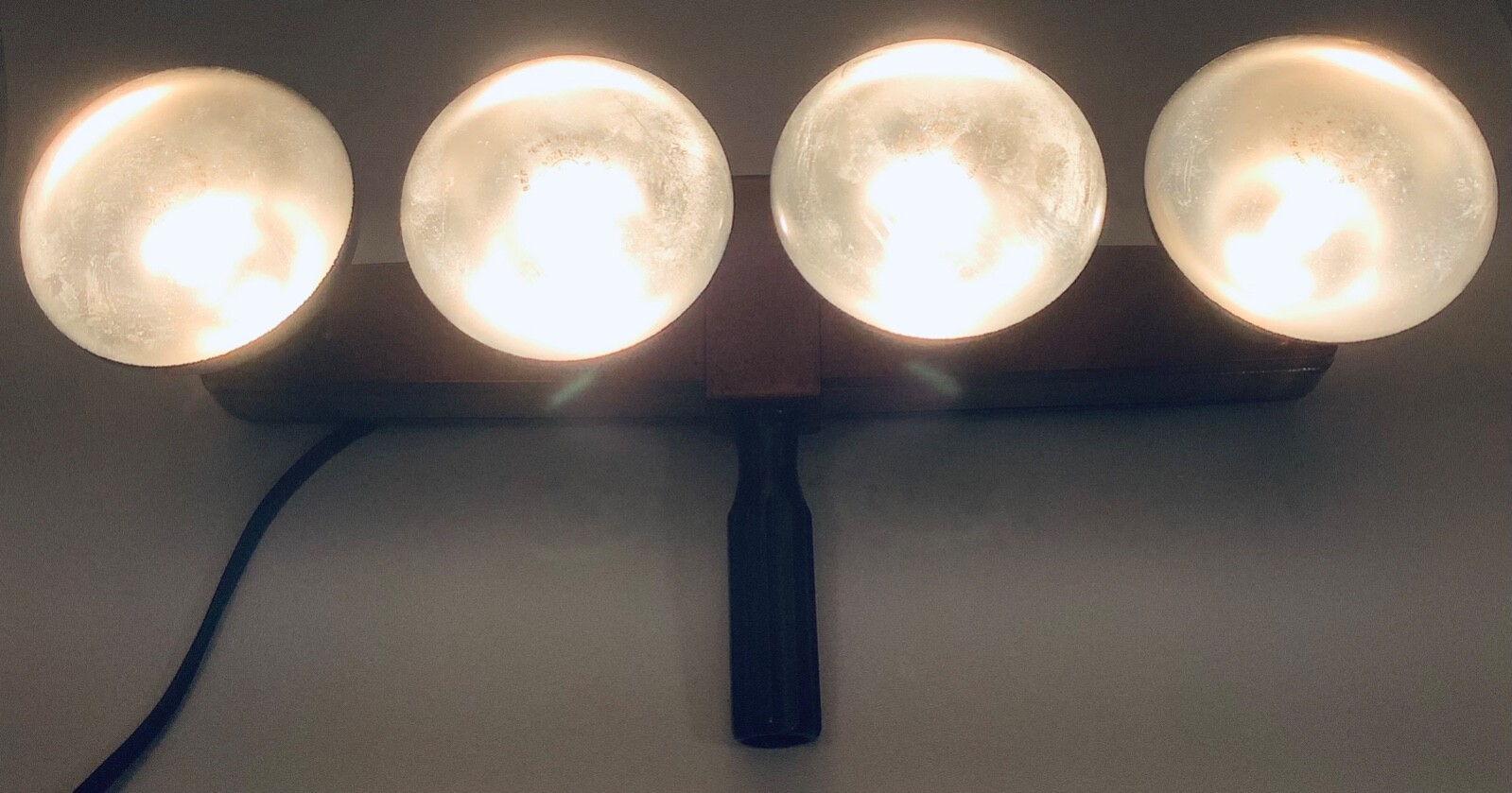 Vintage CKC Sunset K89 Home Movie Light Bar with Four Bulbs