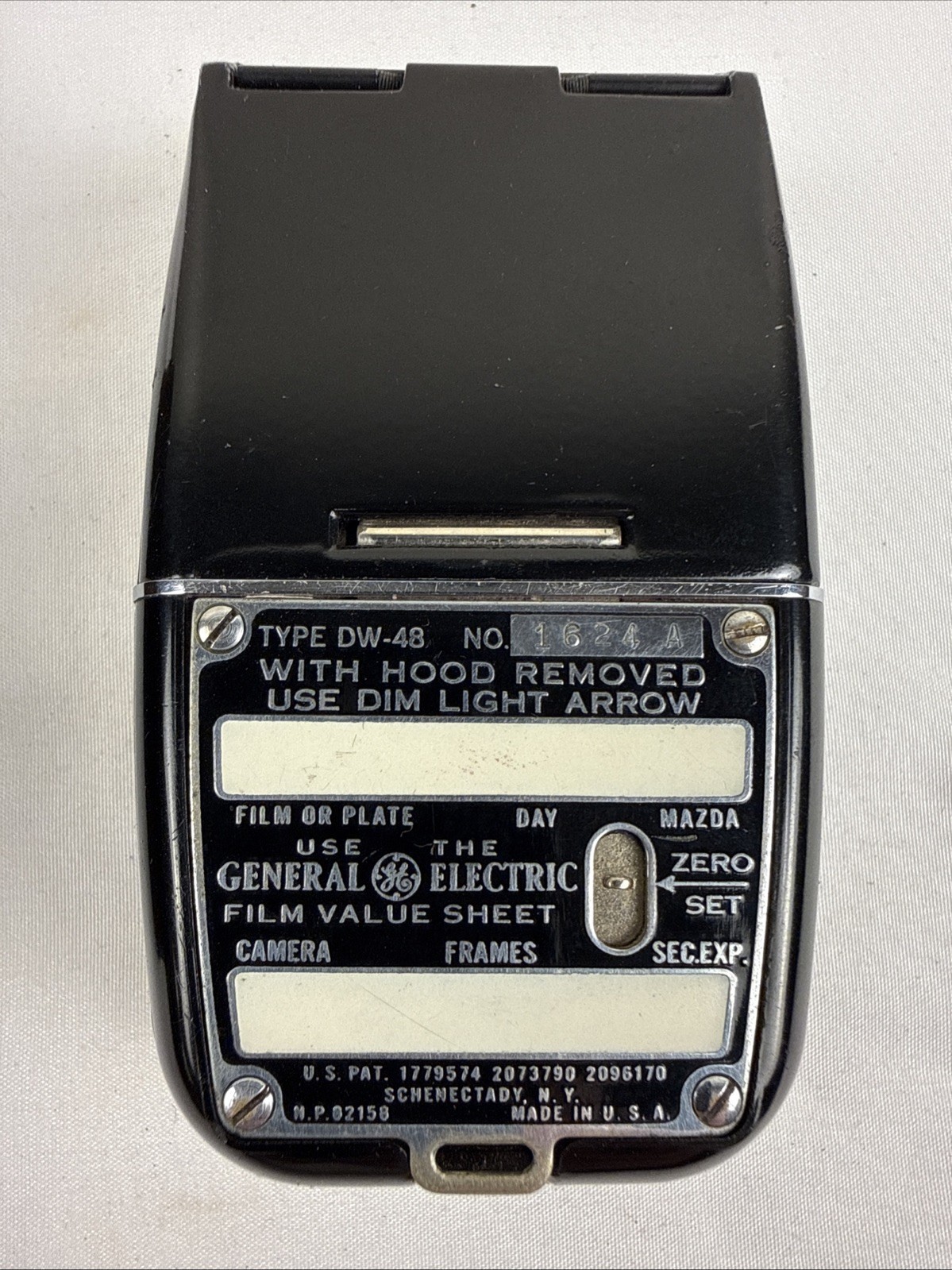 Film Type DW-48 General Electric (GE) Light Values Exposure Meter Made In USA