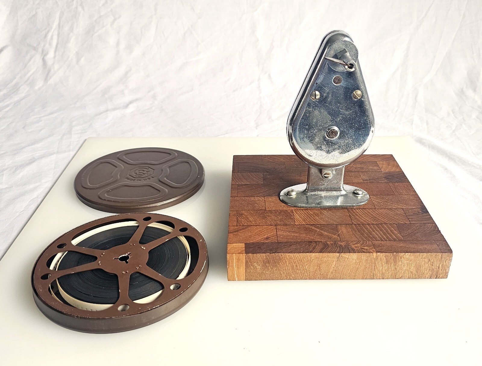 MOVIE FILM REWING – WITH REEL & MOVIE – EXCE. CONDITION USA