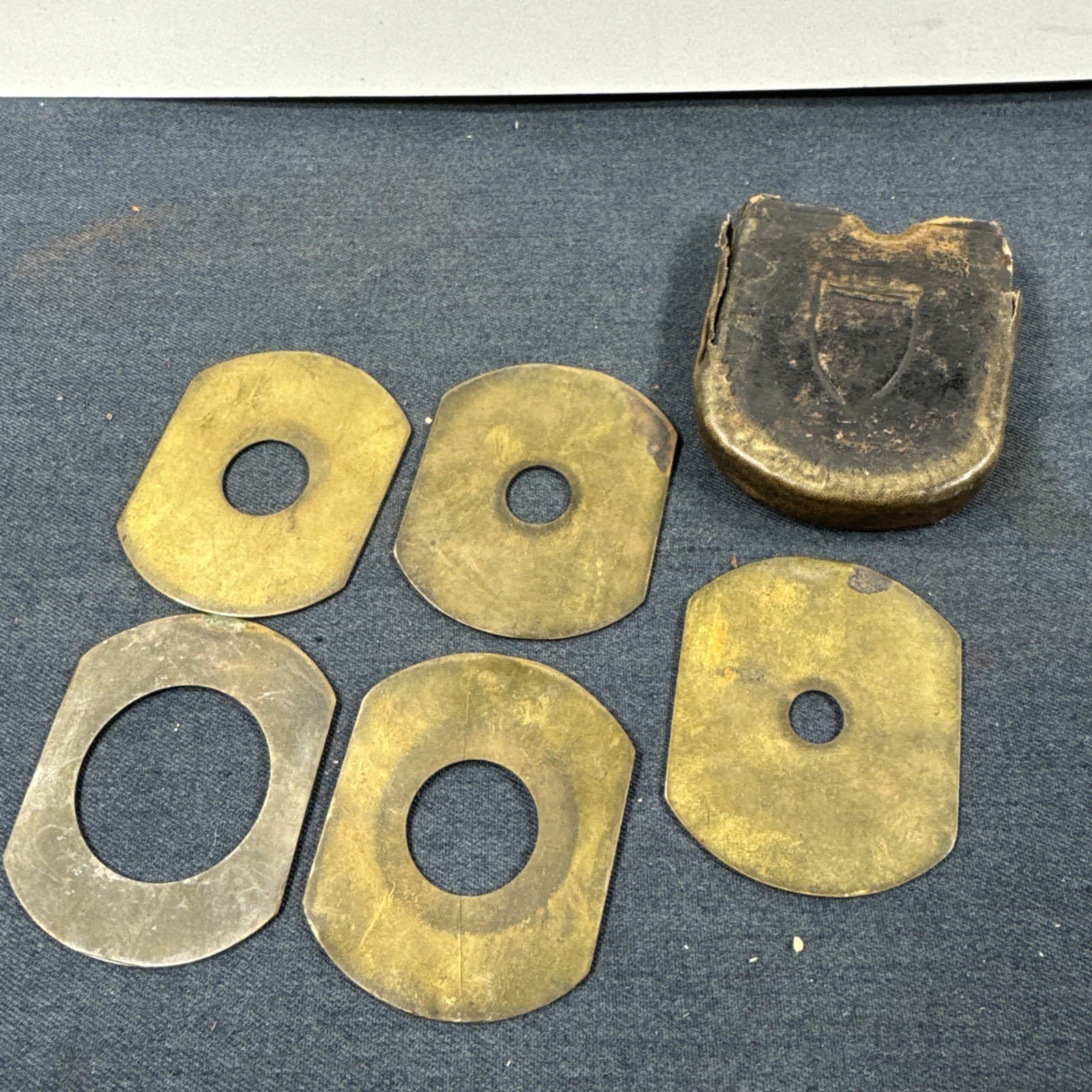 Full Set 5 Brass 43mm Waterhouse Stops for Antique Petzval Lens in Leather Case