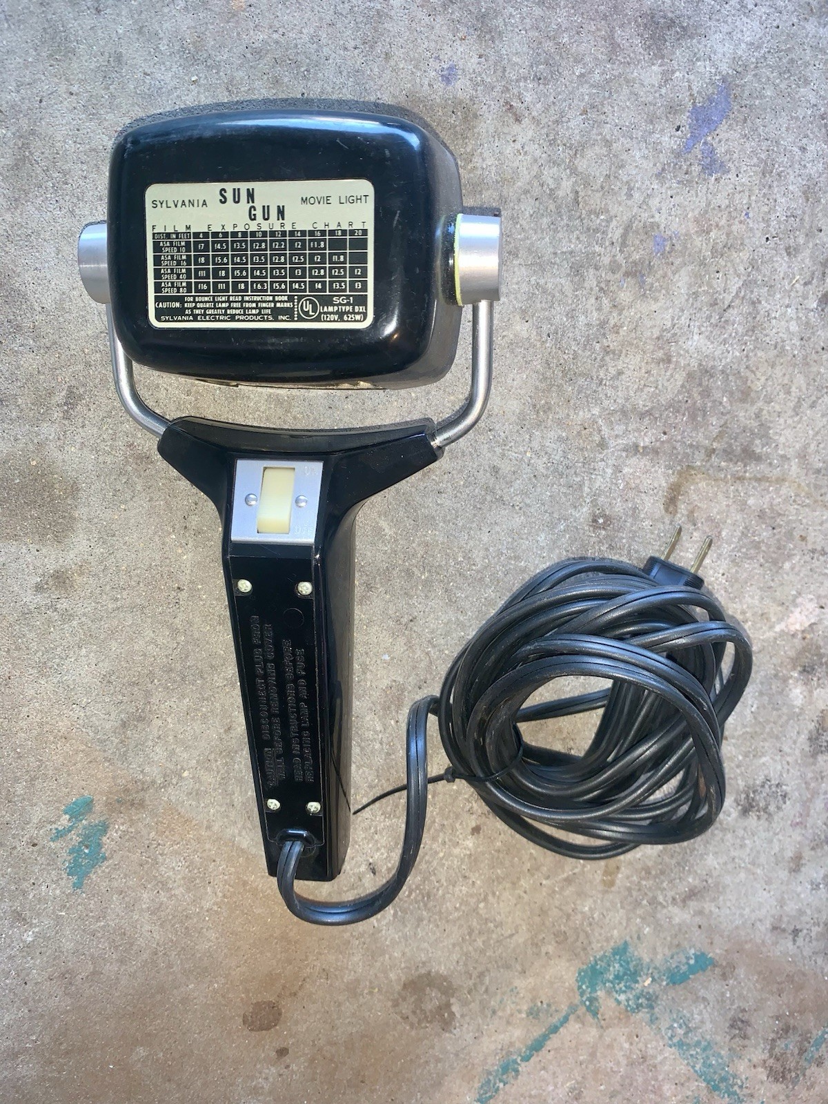 Sylvania Sun Gun Vintage Movie Light Flash
