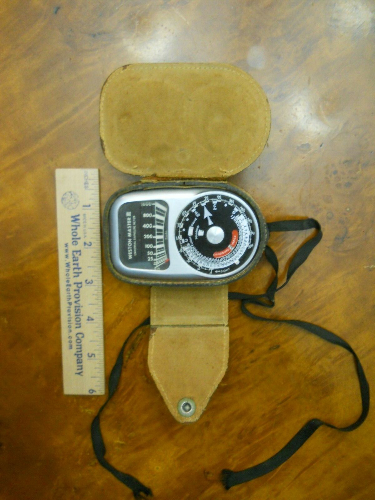 WESTON MASTER III LIGHT METER & CASE (USED, BEING OFFERED FOR PARTS OR REPAIR)