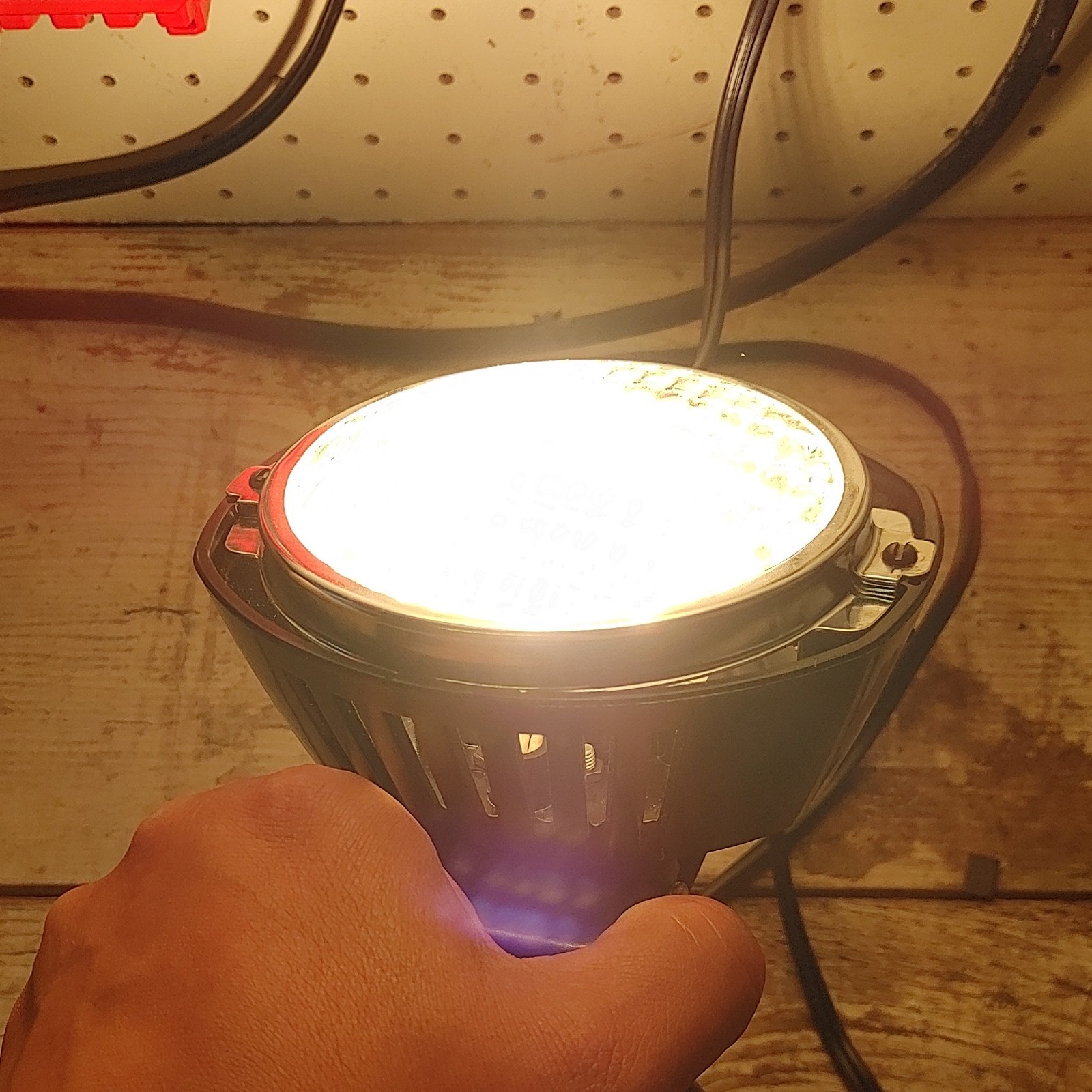 Lentar Beam Movie Light Model 910 for Universal Super 8 Cameras