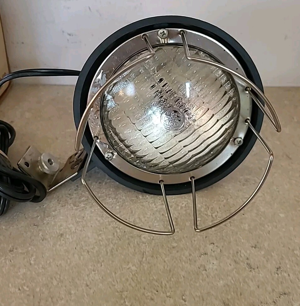Vintage Harwood No. XR250 Sealed Beam Camera Light For Use With ASA 40&160 WORKS