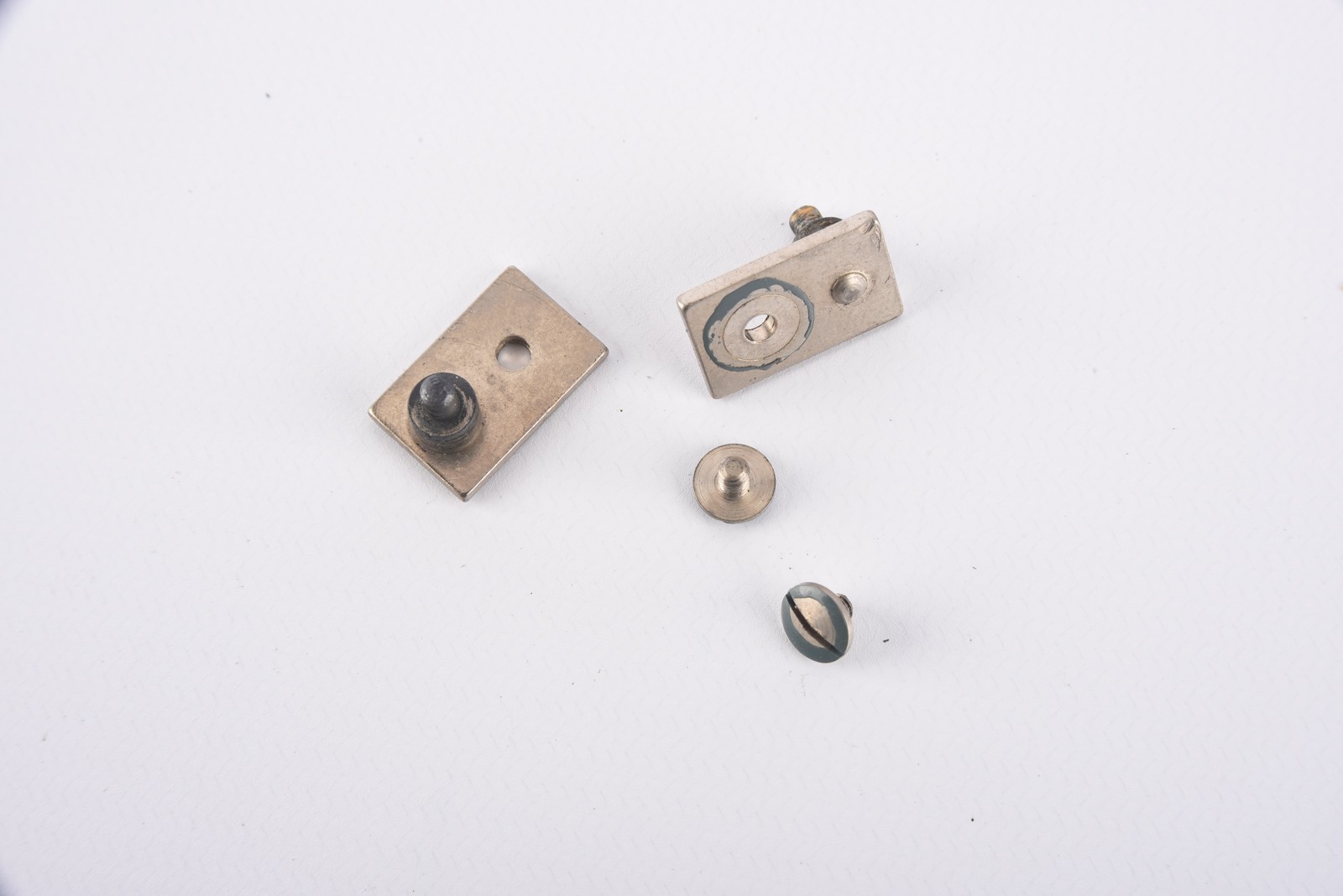 Plaubel Makiflex Automatic Camera Part Upper Curtain Rod Pins Left Side V06