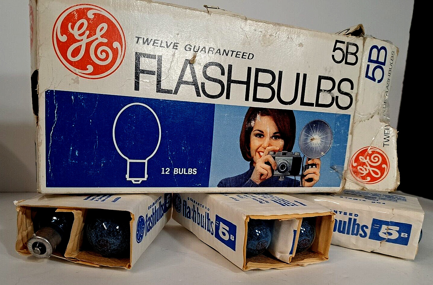 General Electric Flashbulbs 5B 12-Pack Unused Box & Packing Vin 1960’s RARE