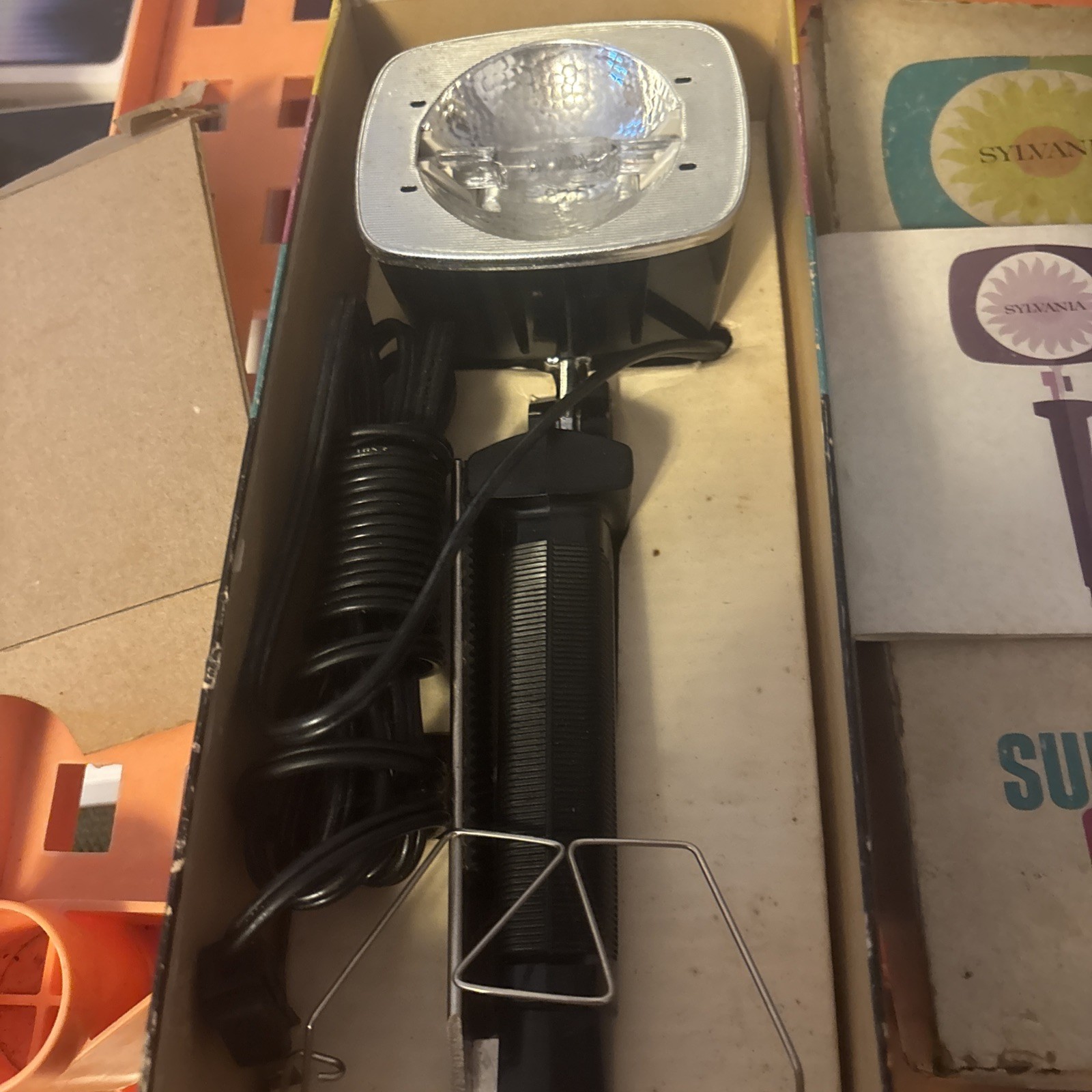 Working Sylvania Sun Movie Light In Box Works Very Bright 1962