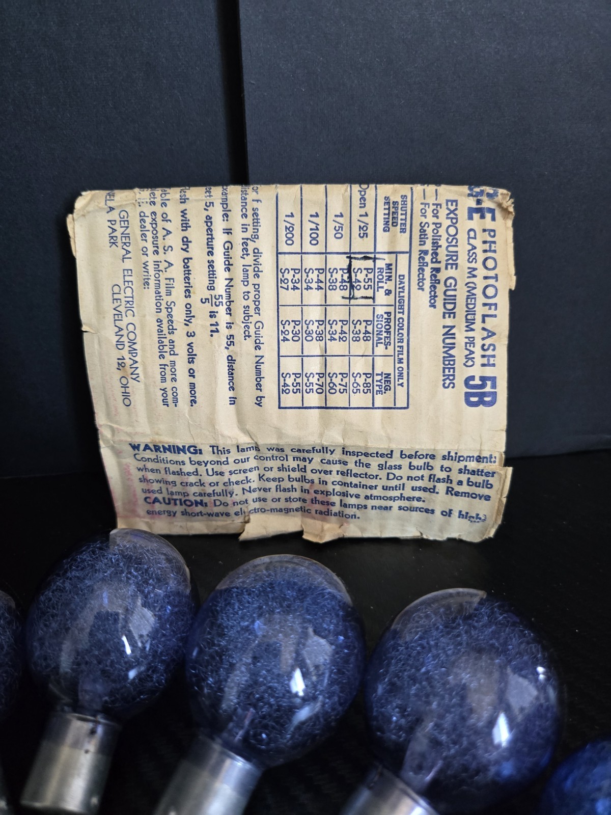 Lot of 7 General Electric Number 5 B Flash Bulbs Vintage
