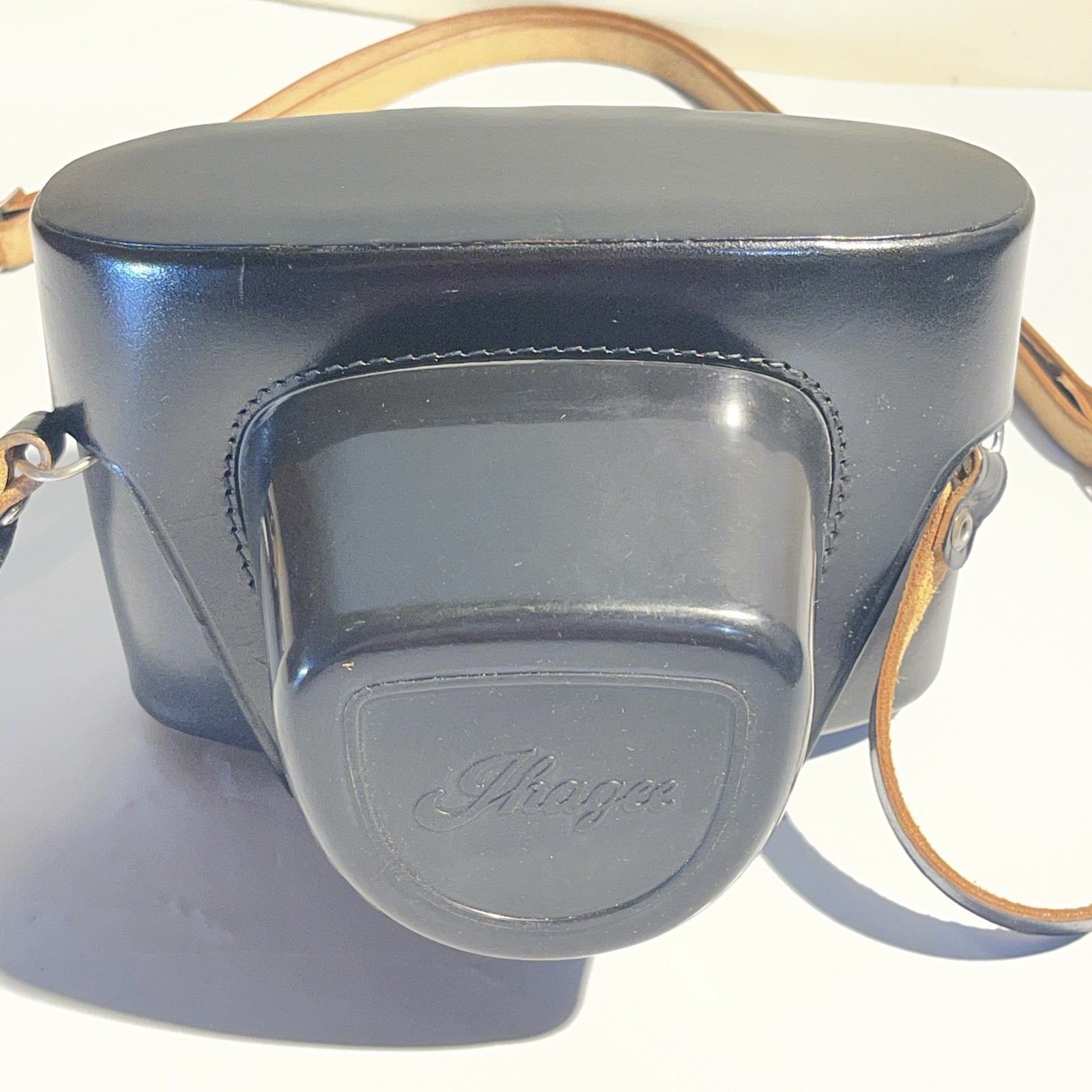 Vintage Exakta Ihagee Black Leather Case