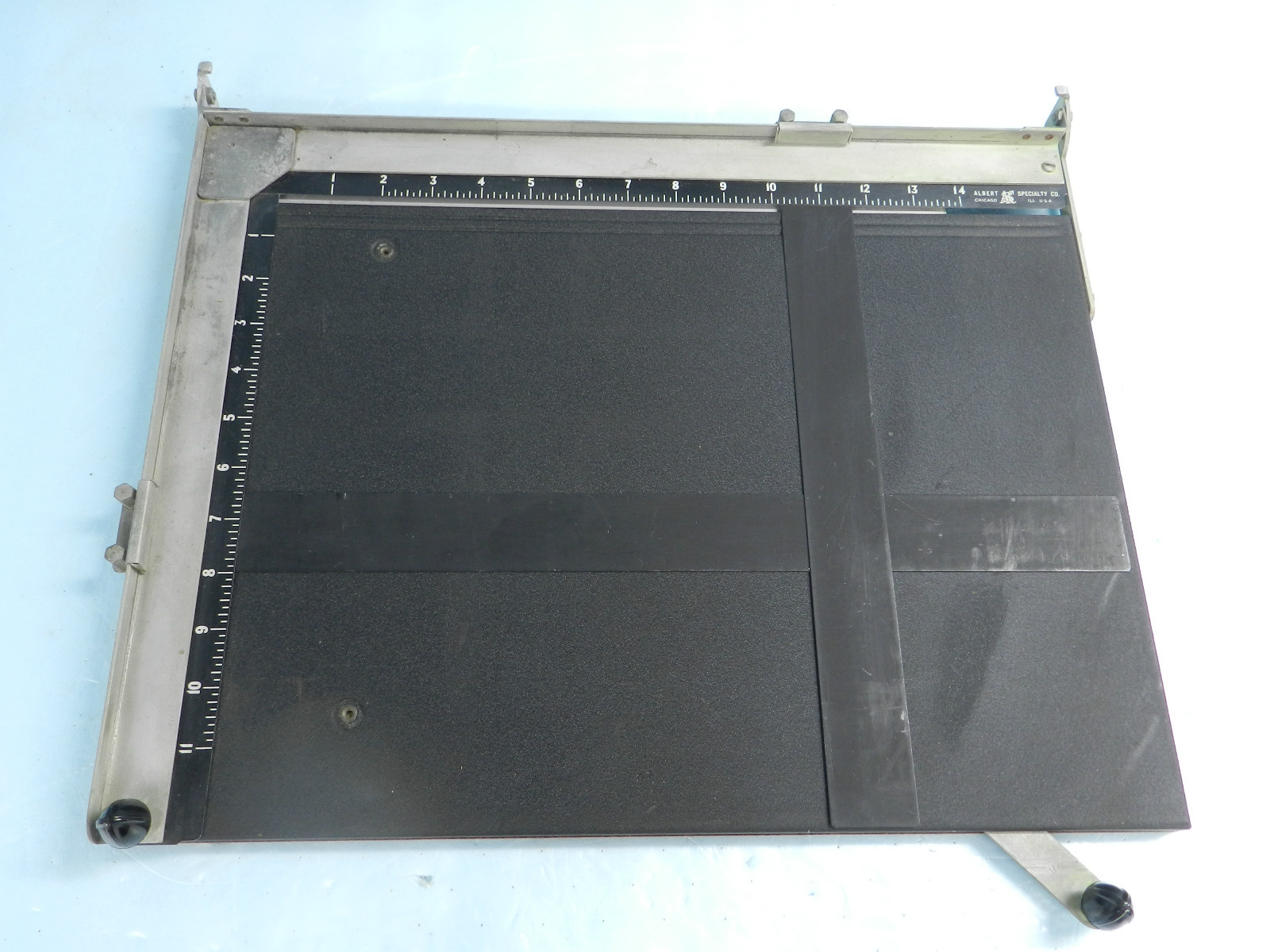 VINTAGE ALBERT SPECIALTY CO~PHOTOGRAPY, 11″X14″, ENLARGING EASEL~DARKROOM.
