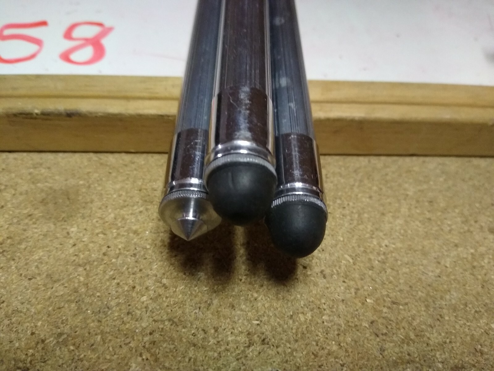 Vintage Sunset Tripod – working great condition