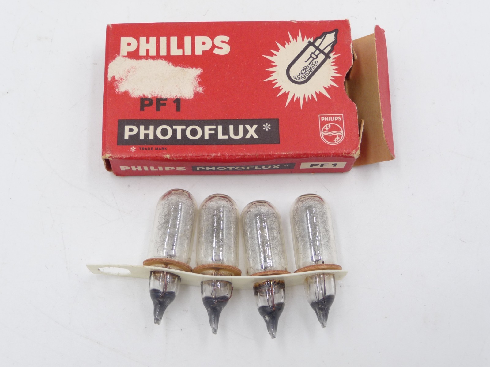 Lot of Philips PFC4 and PF1 flashcubes