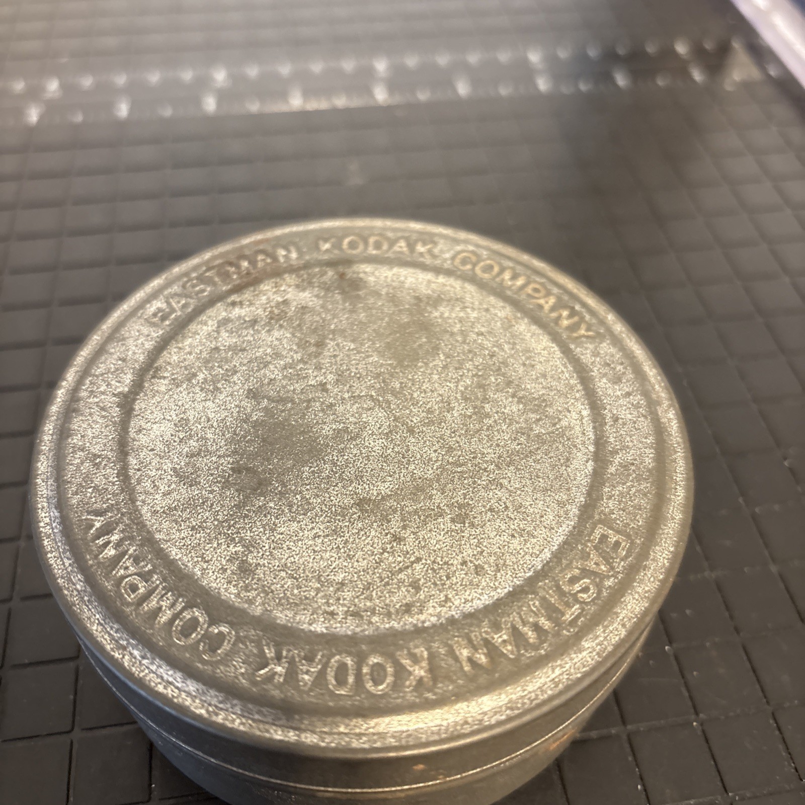 Vintage Eastman Kodak Company 35mm Home Movie Film Tin Can empty Canister
