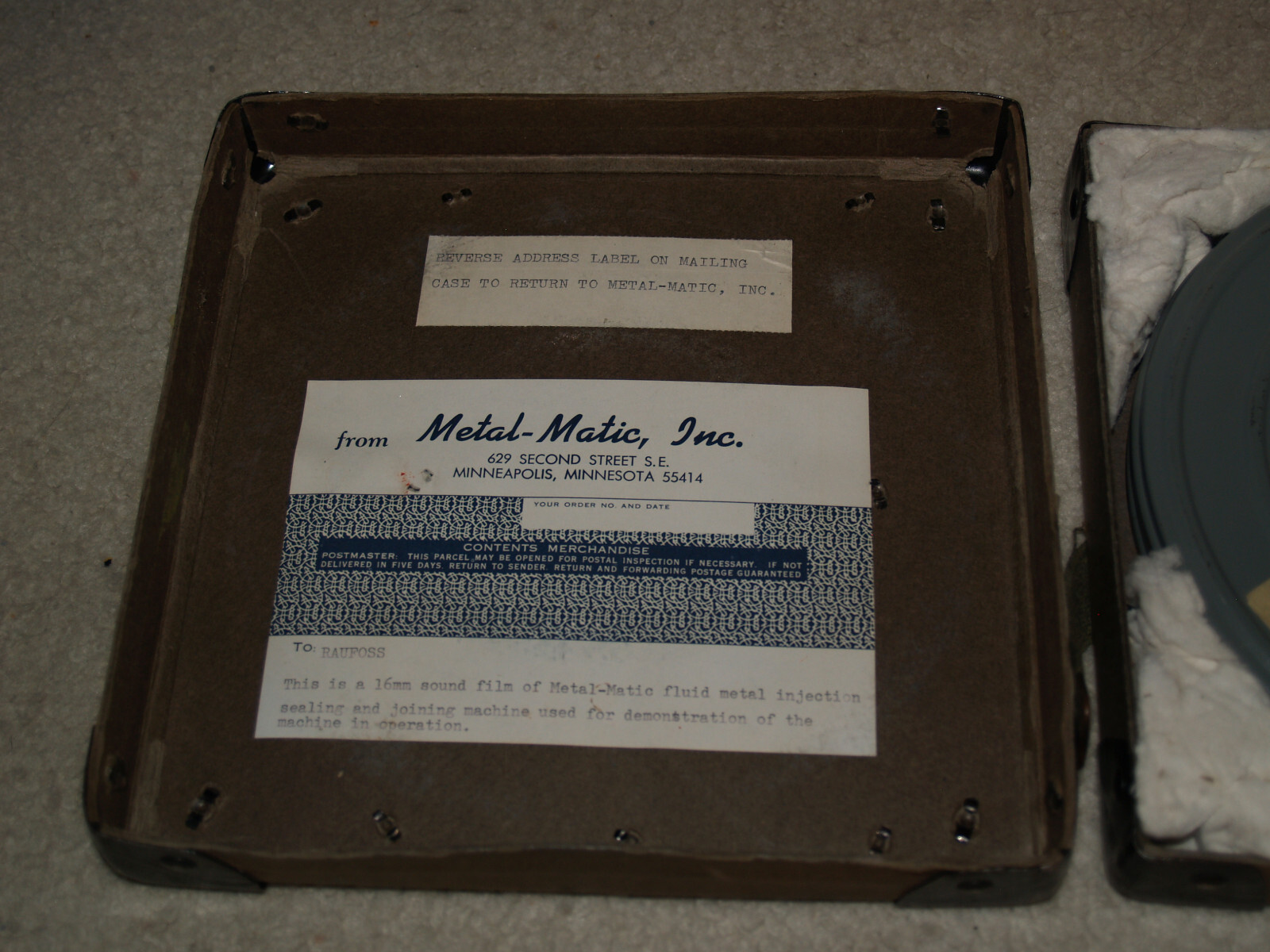 VINTAGE Film Reel Canister Case Shipping Box Mailer 8″ X 8″ X 1″ + reel canister