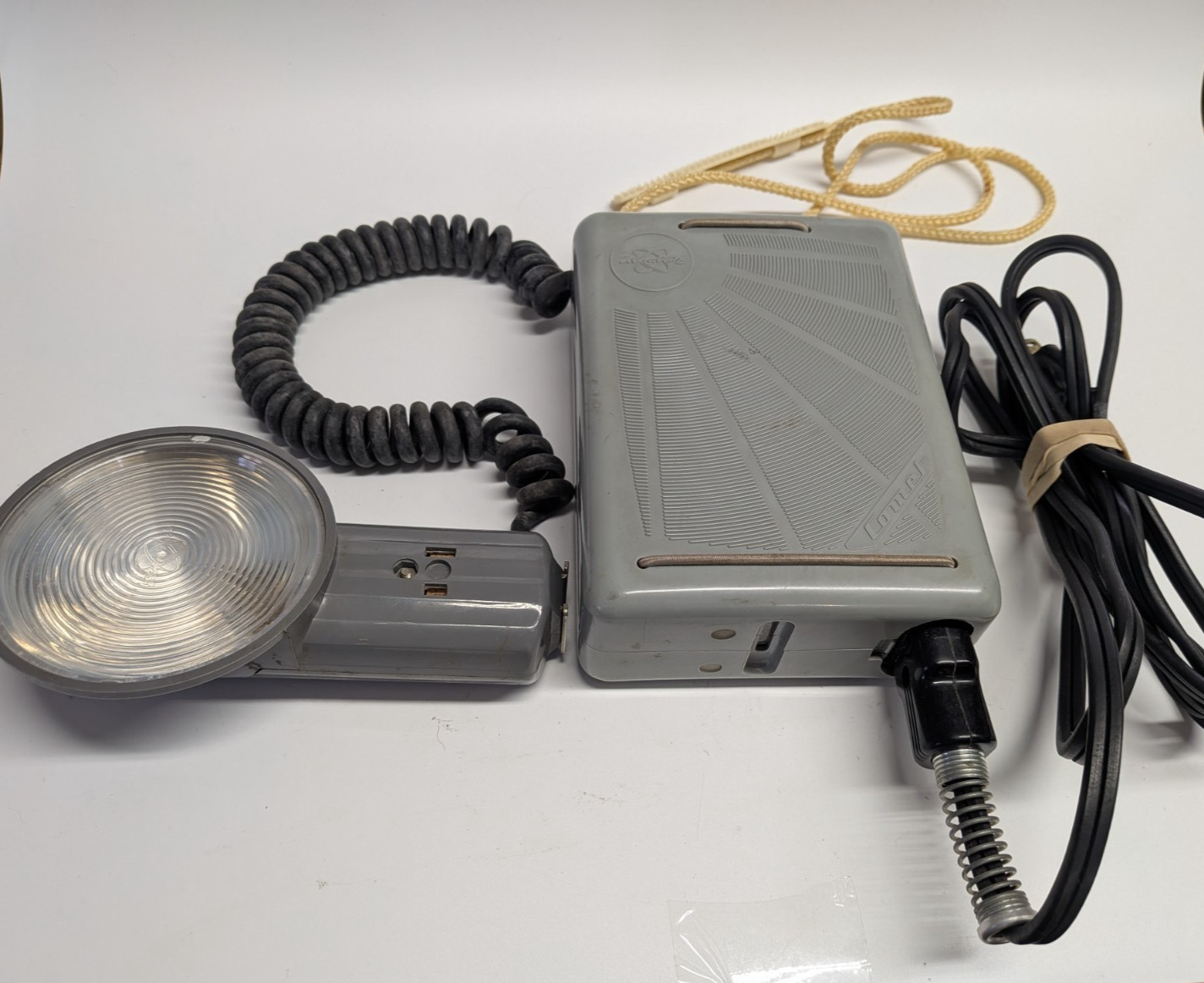 Deutsche Cornet ultrablitz electronic flash VTG MCM Germany head powerpack cord