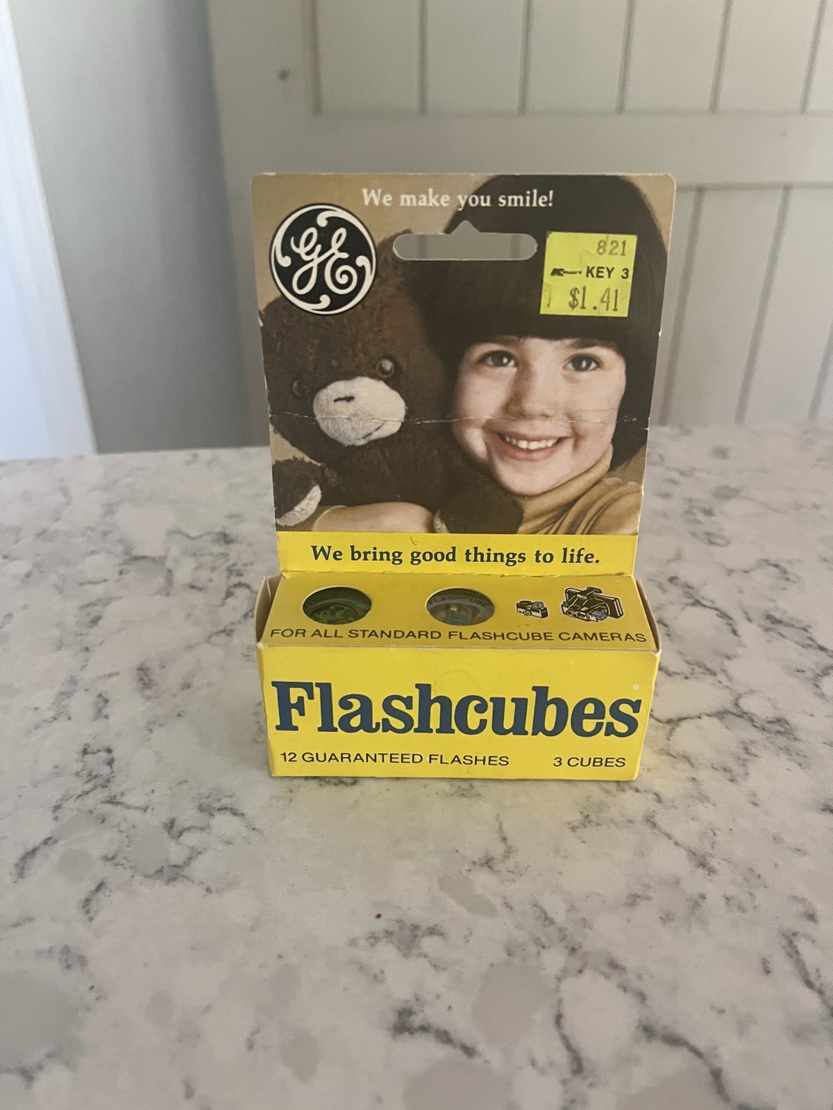 Vintage flash cubes