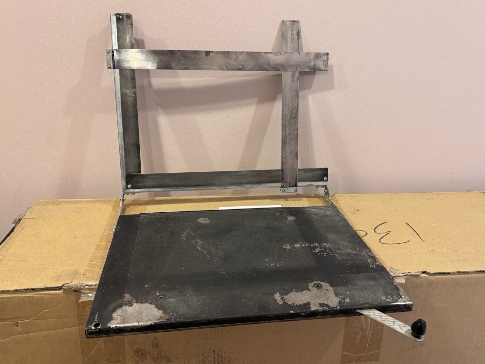 VINTAGE ALBERT SPECIALTY CO~PHOTOGRAPY, 11″X14″, ENLARGING EASEL~DARKROOM.