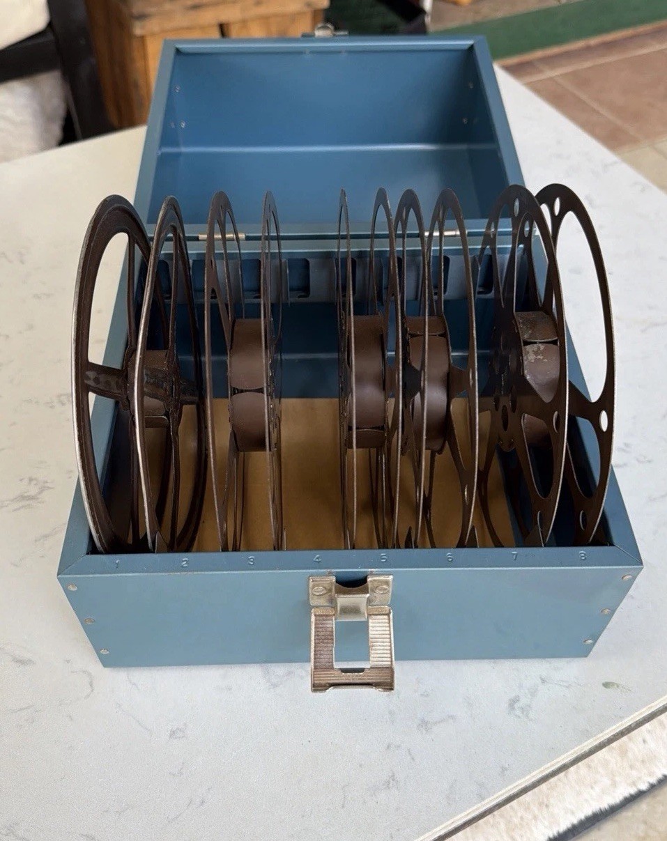 VTG Bruce 8mm Metal Capacity Movie Case Carrier Holder with 5 Metal Reels