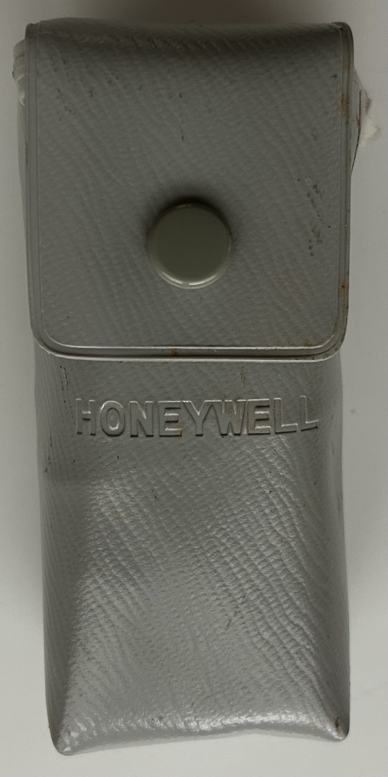 Vintage HONEYWELL TILT-A-MITE FLASH with Vinyl Pouch, Instructions & 7 M2B Bulbs
