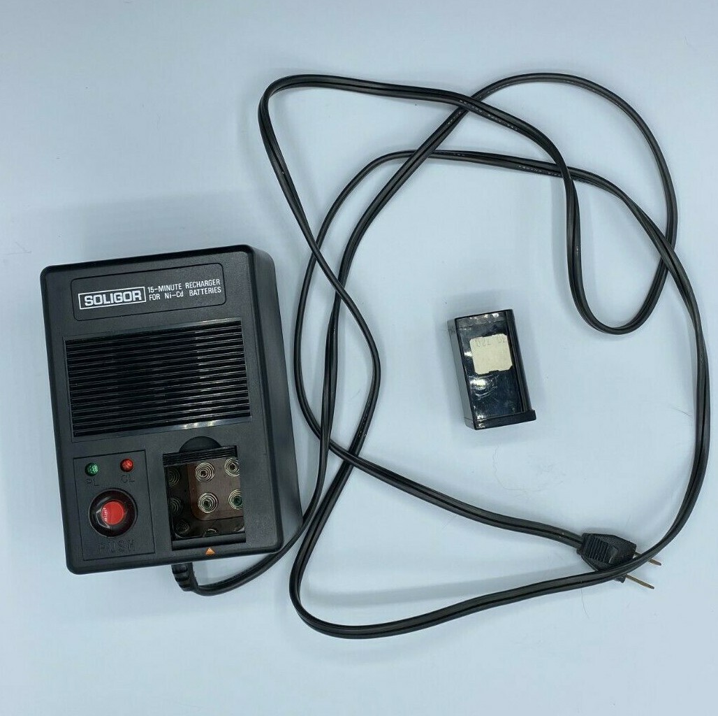Vintage Soligor 15 Minute Recharger for Ni-Cd Batteries w/ Manual Free Shipping