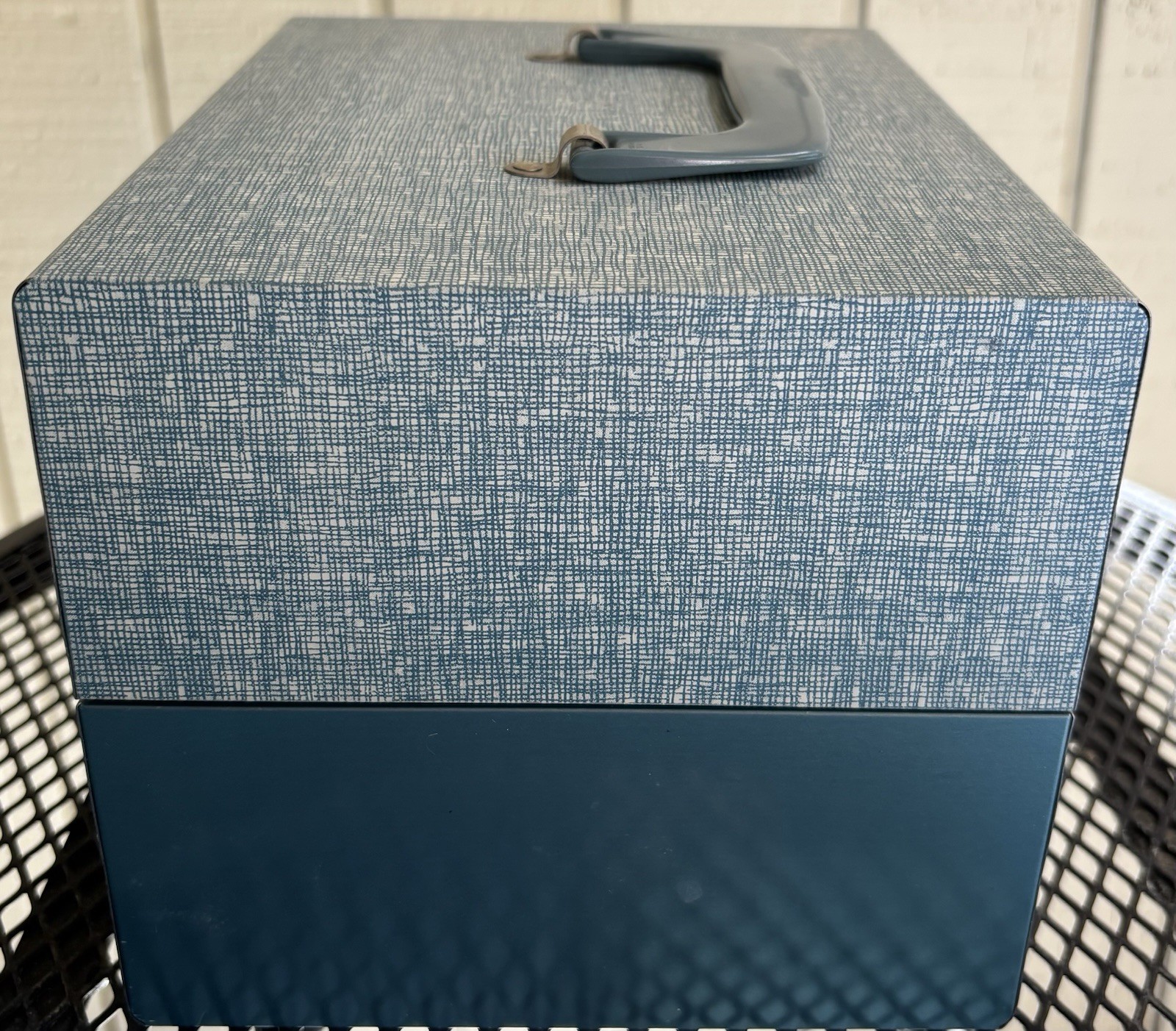 Vintage Metal Blue 8mm Movie Reel Chest Box 12 Slot Film Storage Case 9x7x6